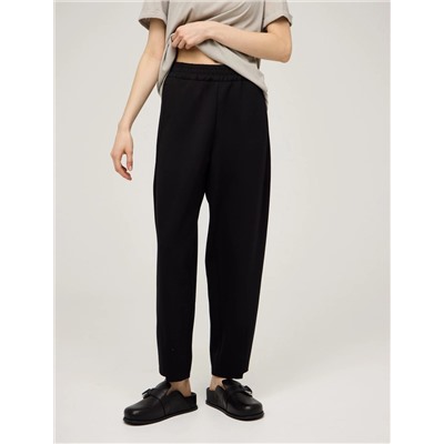 Черные зауженные брюки