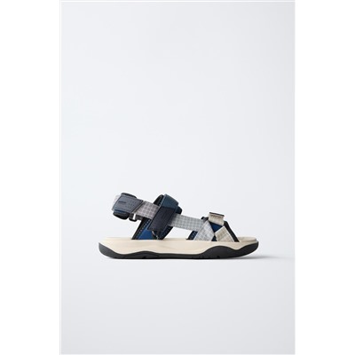 TECHNICAL SANDAL