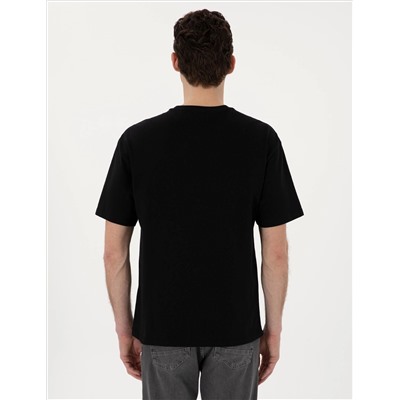 Siyah Comfort Fit Bisiklet Yaka Tişört