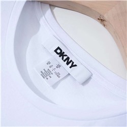 Женская футболка DKN*Y