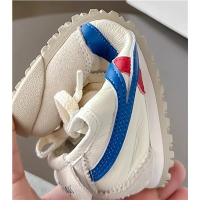 Кроссовки для мальчиков и девочек