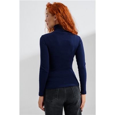 14439/6 Водолазка женская