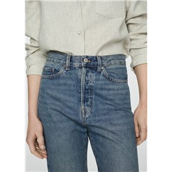 Jeans rectos costuras adelantadas