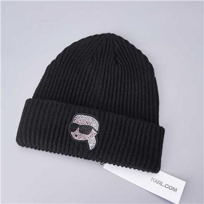 Вязаная шапка КАР*Л 😎