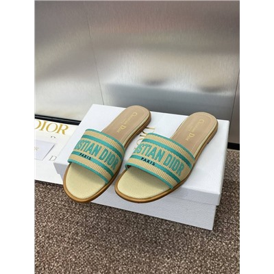 Женские шлепки на плоской подошве 4 цвета ДИО*Р