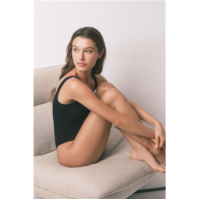 Body sin costuras canalé negro