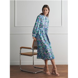 Gemustertes kleid