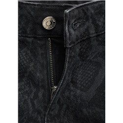 Jeans efecto serpiente