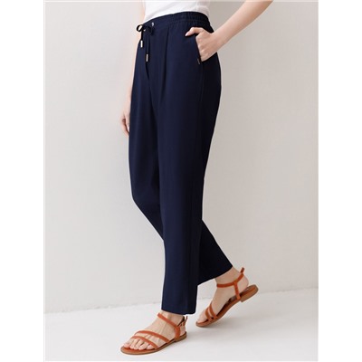 Брюки бананы с поясом на резинке из плотного лиоцелла