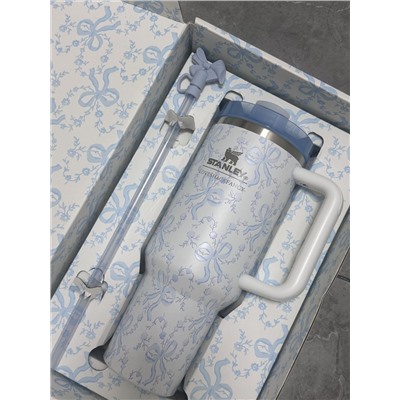 Термокружка  в подарочной, упаковке с чехлом и трубочкой