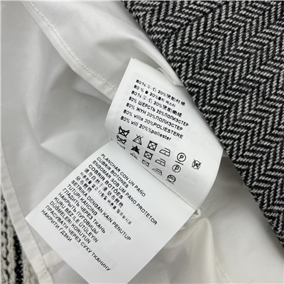 шерстяной пиджак с узором «елочка», имитация пиджака-двойки, вышивка с буквенными нашивками, контрастный цветовой дизайн, очень привлекательный, элитный и западный стиль, незаменимая вещь❤️