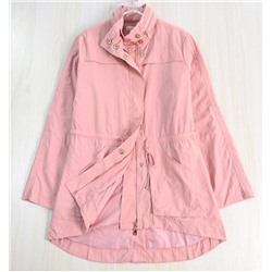 Тонкая ветровка с капюшоном