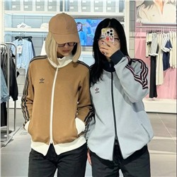 Вафельная толстовка Adida*s в ретро стиле