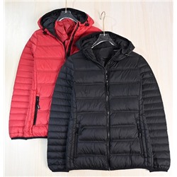 Легкая женская куртка с капюшоном М КОР*С