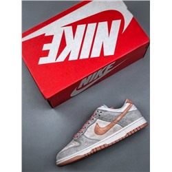 Кроссовки NIK*E Dunk Low