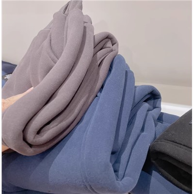 Утепленные спортивные штаны на флисе