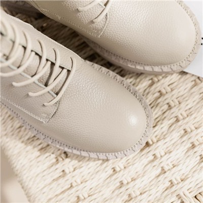 Женские кожаные ботинки, экспорт в Россию