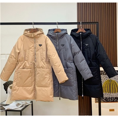 Женский пуховик   Prad*a