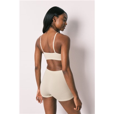 Top triangular canalé sin costuras verde