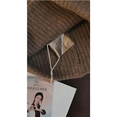 ✅Шапка   Заявлен 100% кашемир, просто восторг! Бегом заказала ещё одну в другом цвете, пожалуй лучшая шапка в моем гардеробе