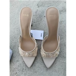 Женские босоножки на высоком каблуке МАНГ*О