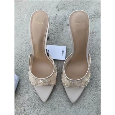 Женские босоножки на высоком каблуке МАНГ*О