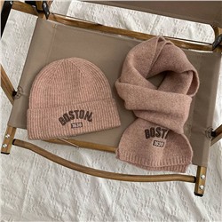 Шапка и шарф