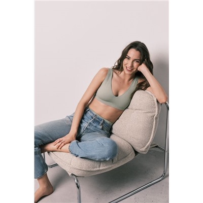 Top halter liso clean cut kaki