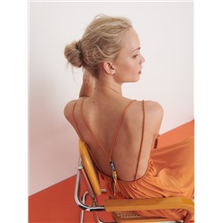 Kleid mit hohem Viskoseanteil