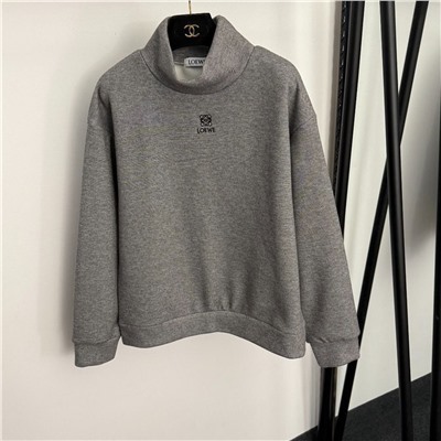 Новый теплый костюм-тройка с теплой курткой со съемным капюшоном с мехом  LOEW*E