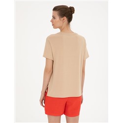 Bej Comfort Fit Tişört
