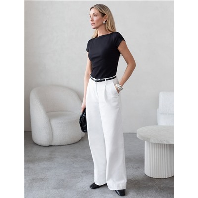 Футболка из трикотажа в широкий рубчик