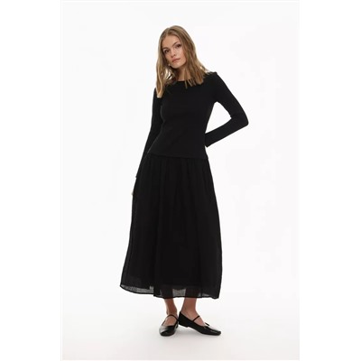 Contrasting midi dress