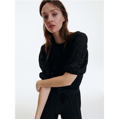 Bluse mit Ärmeln mit Lochstickerei
