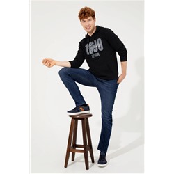 Erkek Siyah Kapüşonlu Sweatshirt