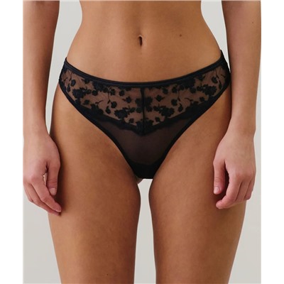 Tanga de encaje