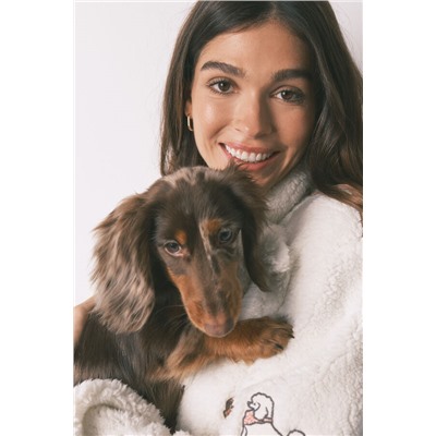 Bata corta borreguito parches perritos