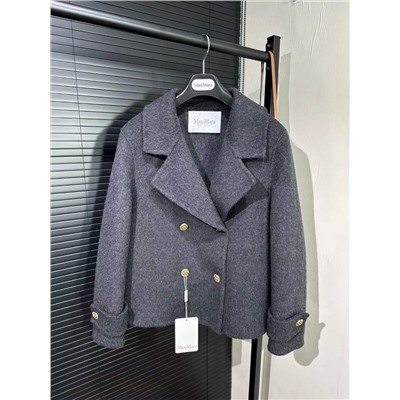 Распродажа пальто