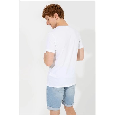 Erkek Beyaz Bisiklet Yaka Tişört