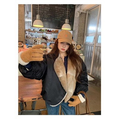 Бомба а не куртка🖤