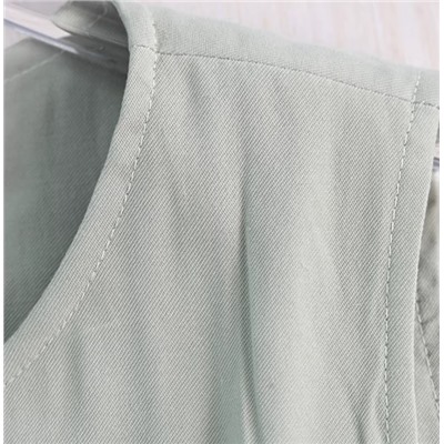 Женский жилет