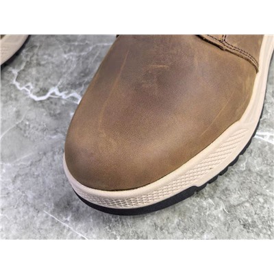 Мужские кожаные ботинки