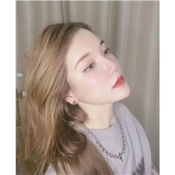 Серьги гвоздики Gucc*i 💛  Реплика  Материал: серебро 925 пробы с покрытием  Полная упаковка