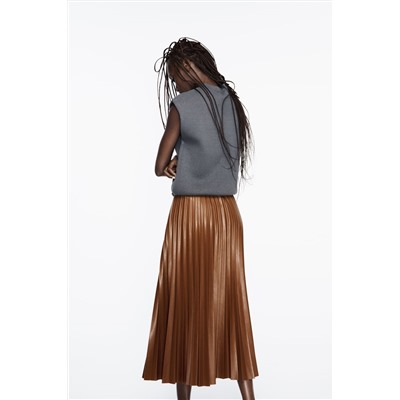 PLEATED FAUX LEATHER MIDI SKIRT WITH BELT