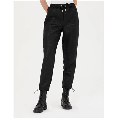 Siyah Parlak Dokulu Comfort Fit Pantolon