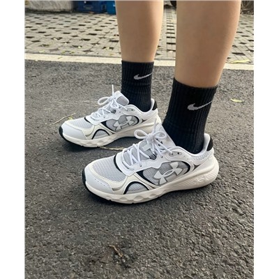 Женские кроссовки  Under Armou*r  Официальный флагманский магазин