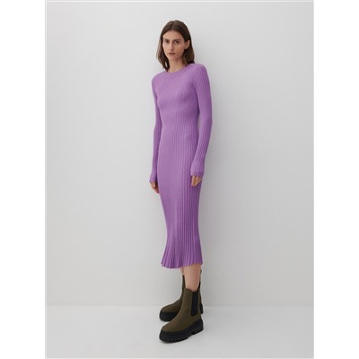 Strickkleid mit Gestreifter Struktur