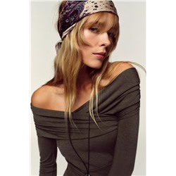 TOP DRAPEADO ESCOTE CRUZADO