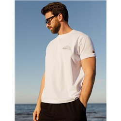 Футболка из премиального хлопка с авторским принтом