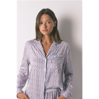 Pijama camisero largo satén print geométrico